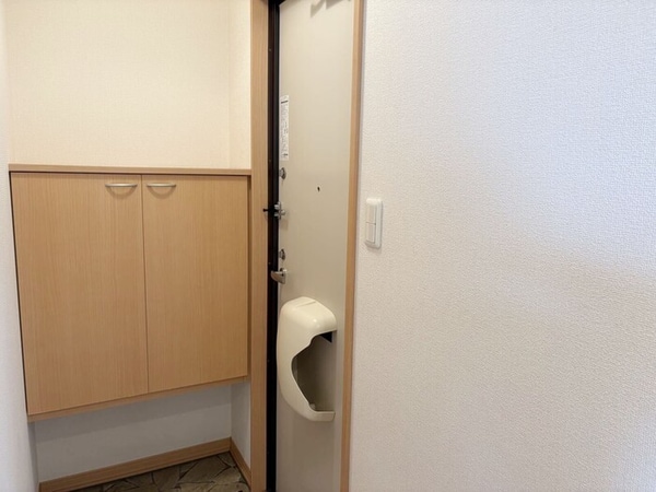 玄関(玄関)