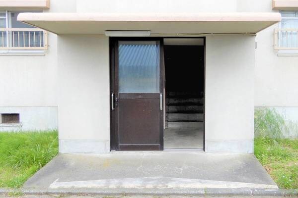 エントランス(建物の内部です)