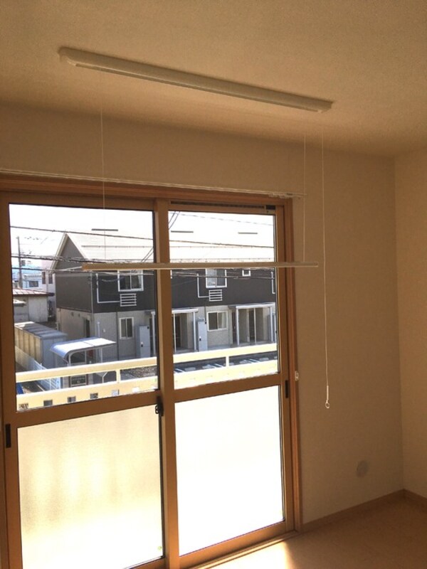 建物設備(室内物干)