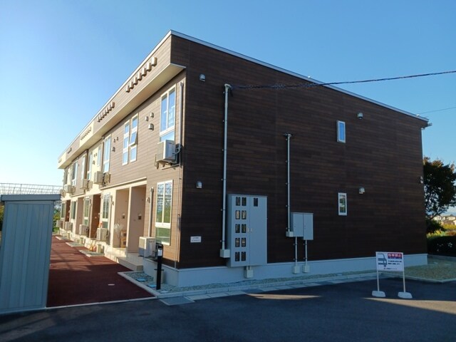 物件外観写真1　(外観写真)