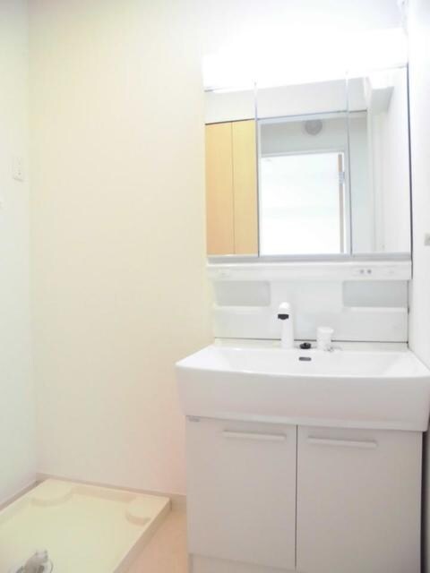 物件内観写真7　(洗面所)