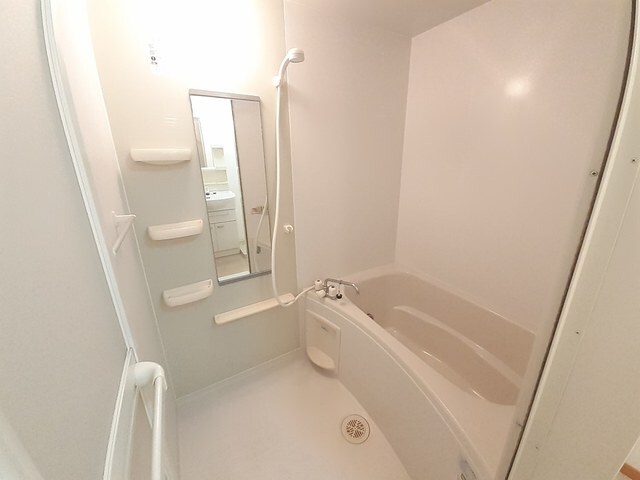 物件内観写真6　(バス／シャワールーム等)