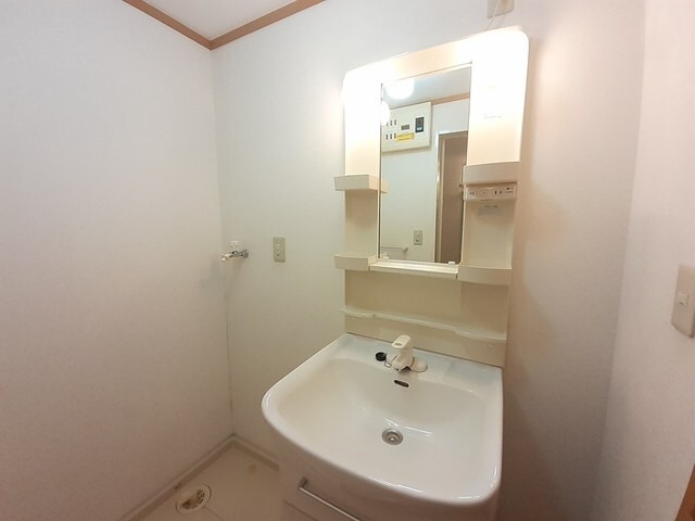 物件内観写真7　(洗面所)