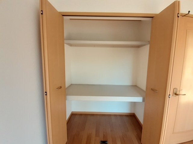 物件内観写真9　(収納)