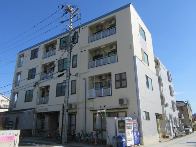 ネセシティ七日町