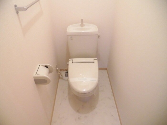 物件内観写真7　(トイレ)