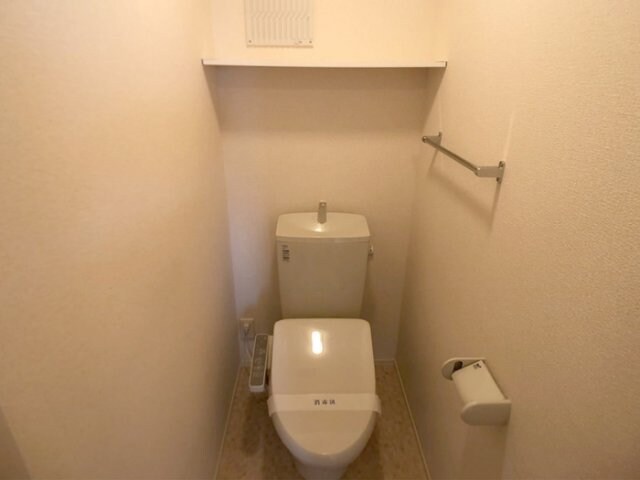 物件内観写真9　(トイレ)