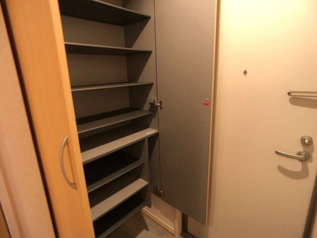 物件内観写真14　(シューズボックス)