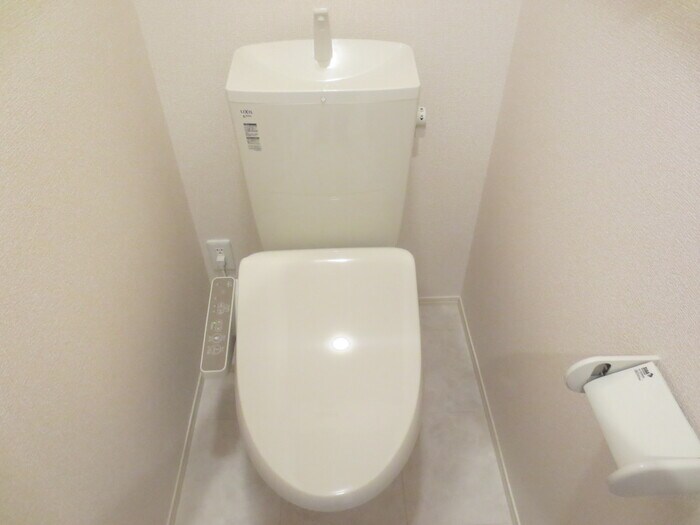 物件内観写真7　(トイレ)