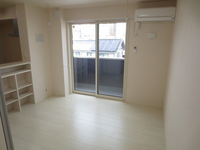 物件内観写真2　(ＬＤＫ)