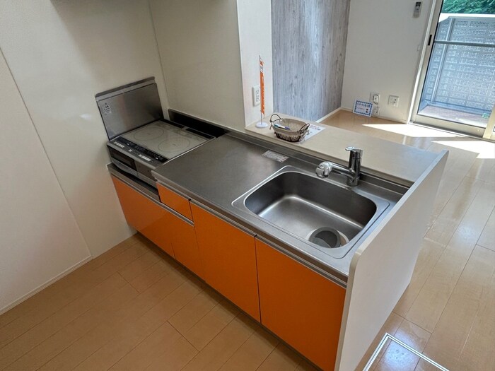 物件内観写真3　(キッチン)