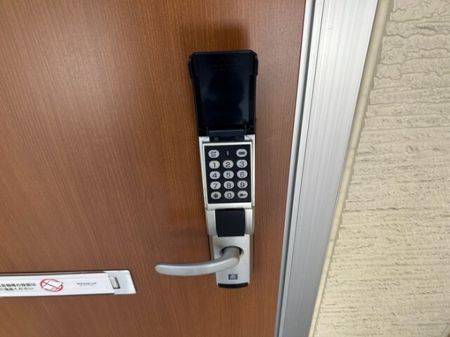 物件内観写真13　(玄関鍵)