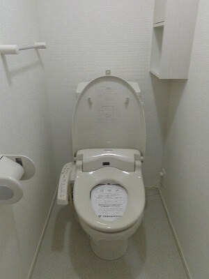 物件内観写真14　(トイレ)