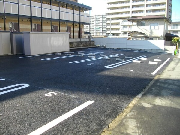 駐車場(駐車場)