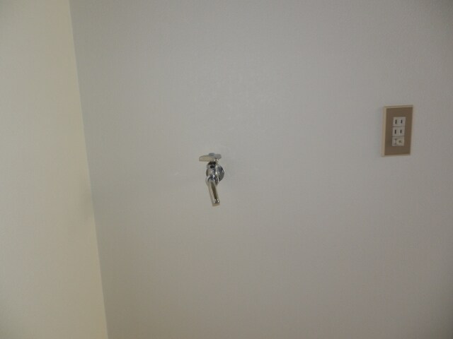 物件内観写真7　(洗濯機置き場)