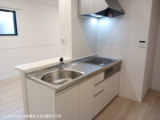 物件内観写真5　(キッチン)