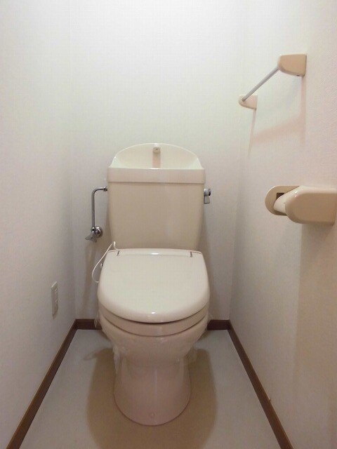 物件内観写真12　(トイレ)