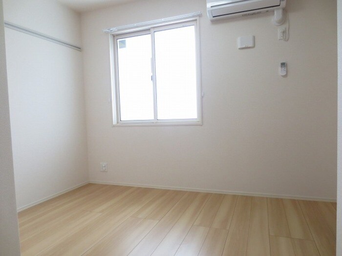 物件内観写真5　(北洋室)