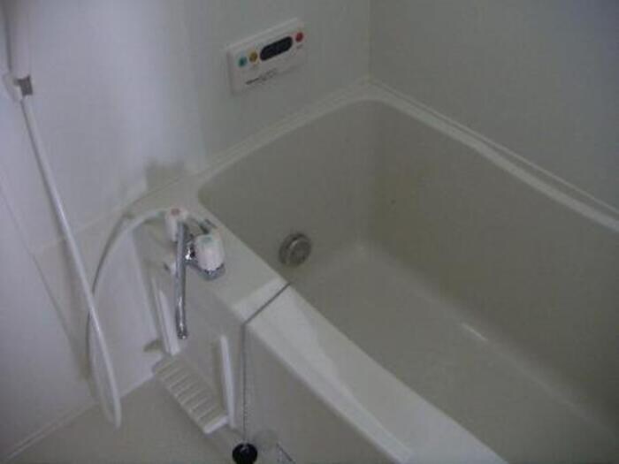 物件内観写真4　(浴室)
