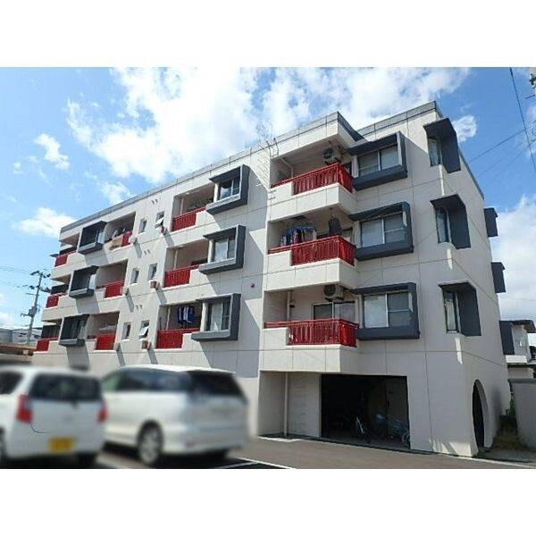 物件外観写真1　(外観も気になるポイント)