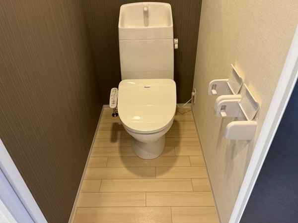 トイレ(シャワー付きトイレ(イメージ))