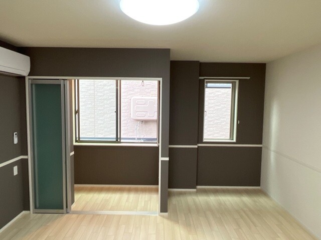 物件内観写真4　(リビング(イメージ))