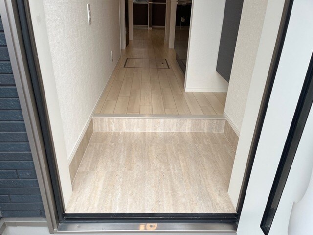 物件内観写真22　(玄関(イメージ))