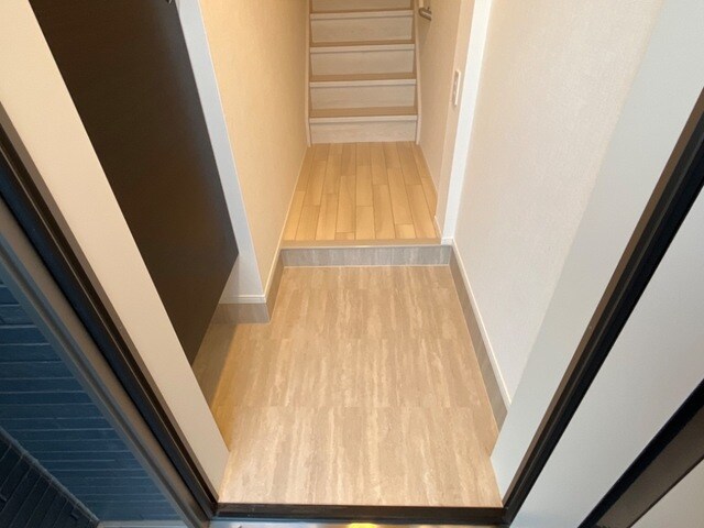 物件内観写真23　(玄関(イメージ))