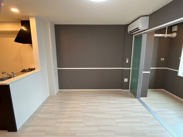 物件内観写真5　(リビング(イメージ))