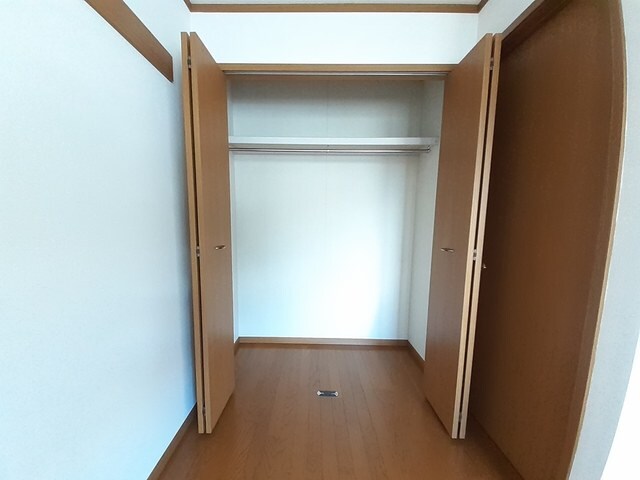 物件内観写真9　(収納)