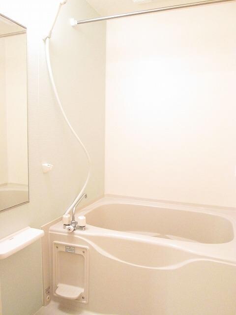 物件内観写真6　(バス／シャワールーム等)