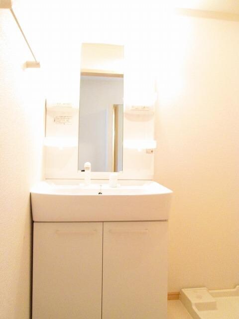 物件内観写真7　(洗面所)