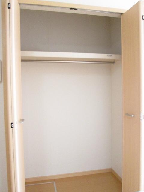 物件内観写真9　(収納)
