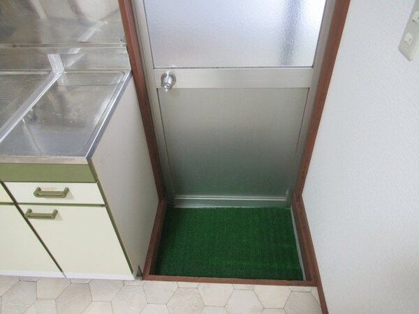 玄関(落ち着いた玄関です)