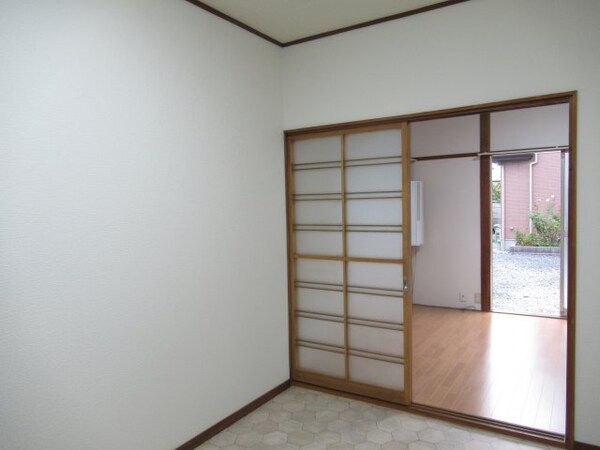 内装他(中はこのようになっています)