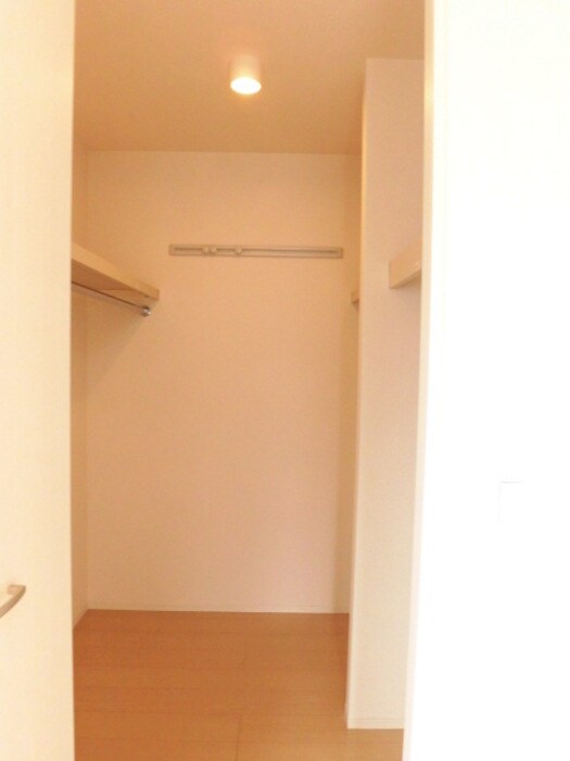 物件内観写真9　(収納)