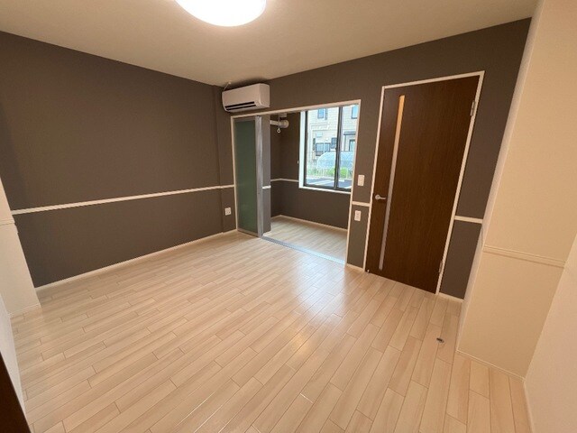 物件内観写真5　(リビング(イメージ))