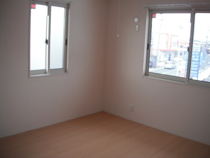 物件内観写真6　(北洋室)