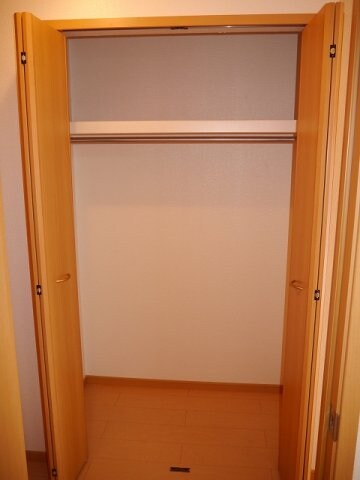物件内観写真9　(収納)