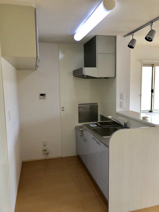 物件内観写真3　(キッチン)