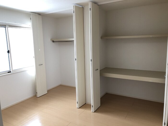 物件内観写真8　(収納)