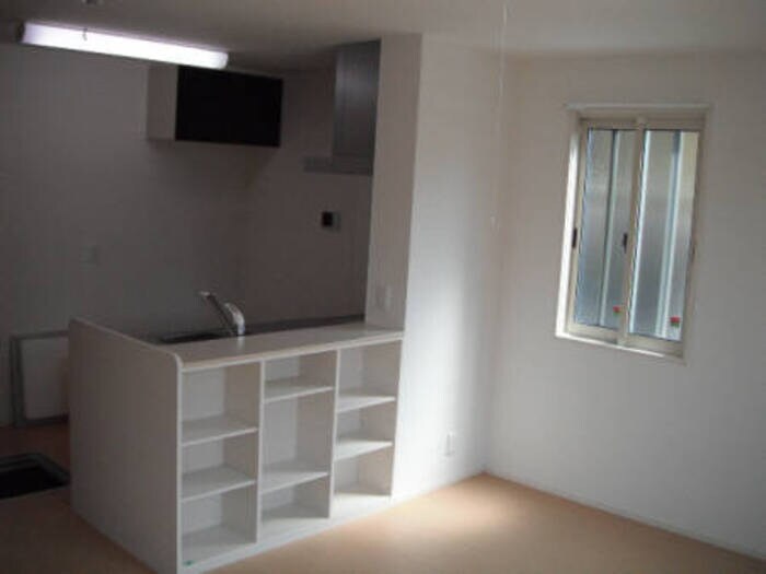 物件内観写真4　(LDK)