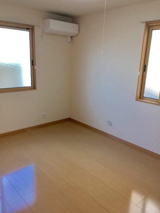 物件内観写真5　(北洋室)