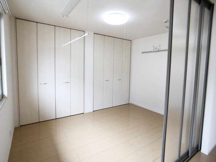 物件内観写真7　(その他部屋・スペース)