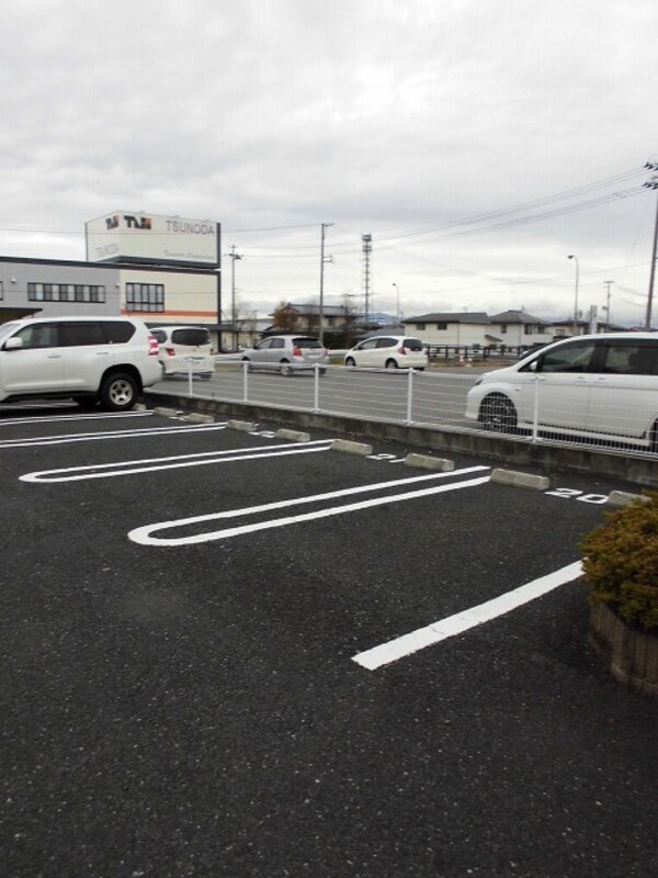 駐車場(駐車場)