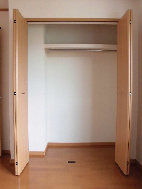 物件内観写真9　(収納)