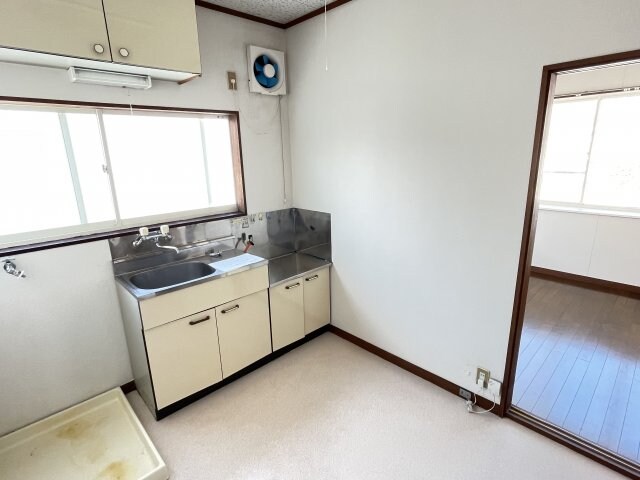 物件内観写真9　(使いやすいキッチンです)