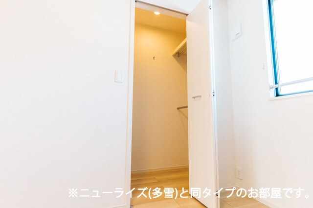物件内観写真8　(収納)