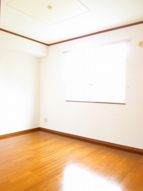 物件内観写真11　(その他部屋・スペース)