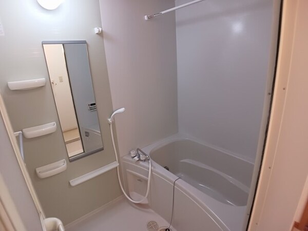 浴室(バス／シャワールーム等)